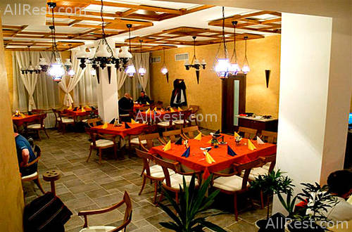 Kaphouse Hotel 5